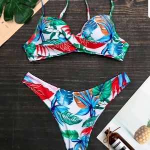 Tropical Push-up 2-piece Bikini